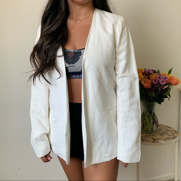 White Oversized Blazer - Picture 1 of 4